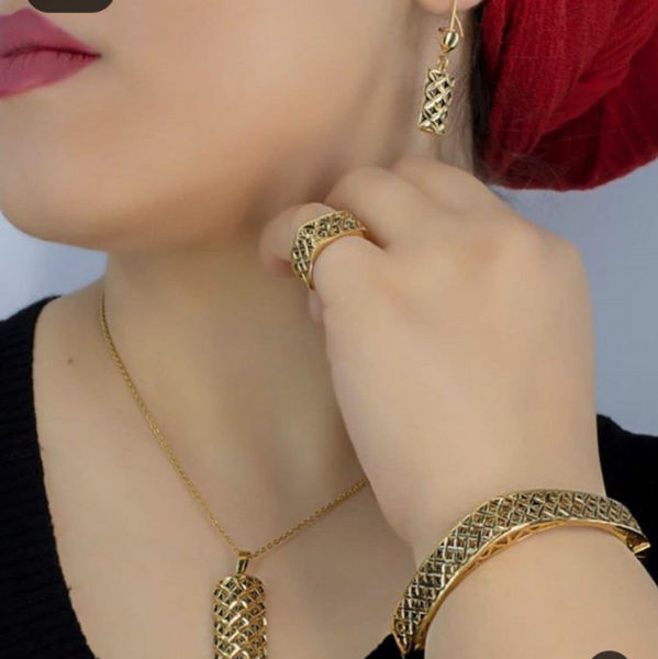 عکس طلا نی نی