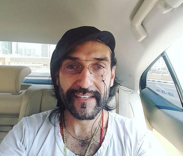 عکس بهزاد بلور بدون کلاه
