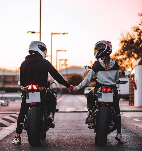 عکس دونفره موتور