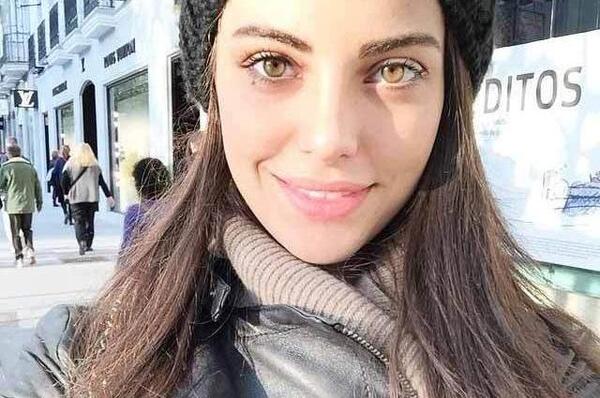 عکس تاتو پشت گردن خدیجه طوبا