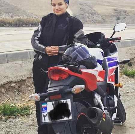عکسهای بهناز شفیعی موتور سوار