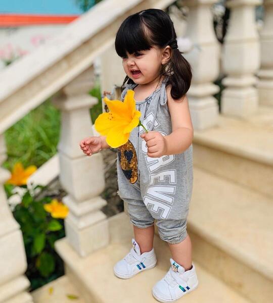 عکس نوزاد دختر ۱ ساله