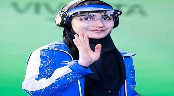 عکس هانیه رستمیان