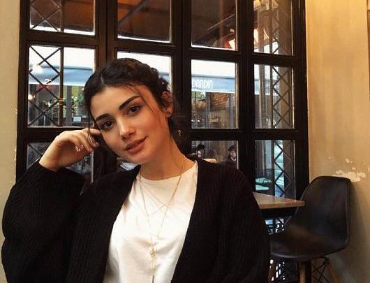 عکس جدید اوزگه یاگیز