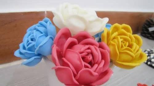 عکس گل رز با خمیر چینی