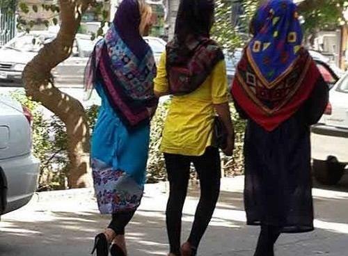 عکس بدحجابی مانتو جلو باز