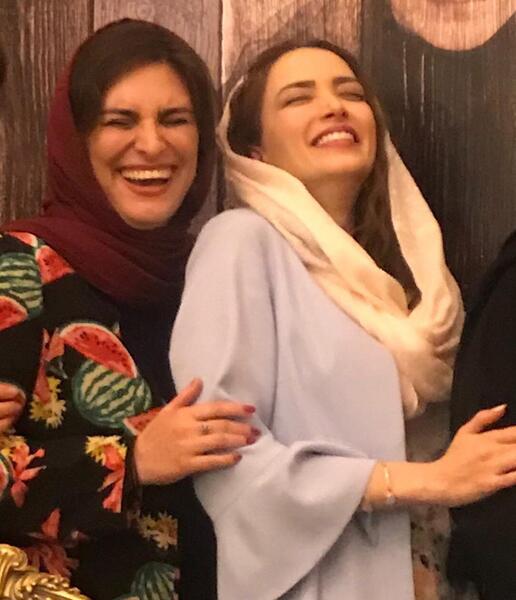 عکس خنده از ته دل