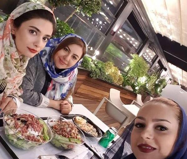 عکس خواهر لیندا کیانی