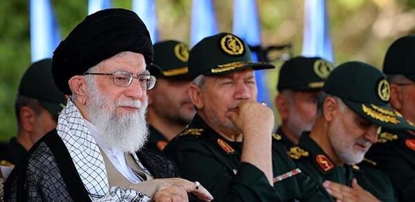عکس امام حسین و قاسم سلیمانی