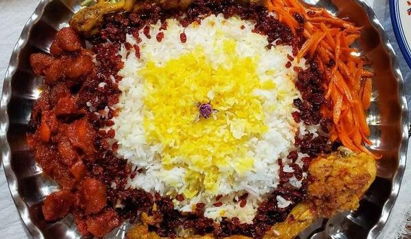 عکس زرشک پلو با ران مرغ