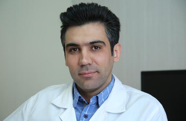 عکس دکتر حجت لایق