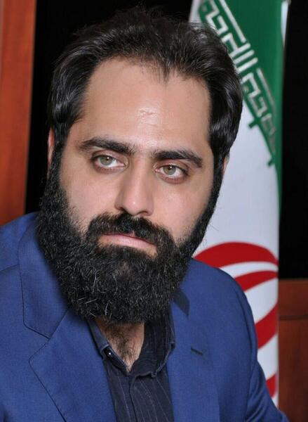 عکس صادق حقیقی پور