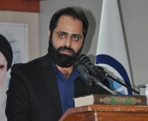 عکس صادق حقیقی پور