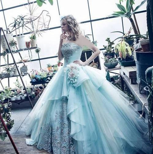 عکس لباس عروس فیروزه ای