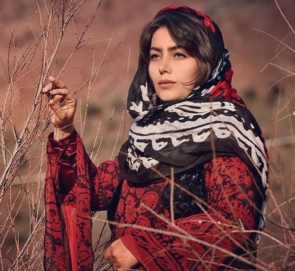 عکس شیرین خانزاده