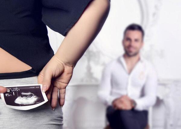 عکس ژورنالی بارداری