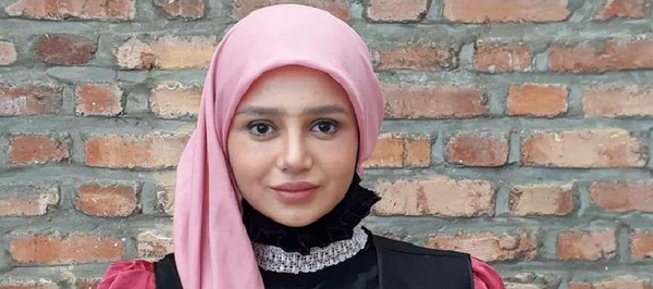 عکس ریحانه در حکایت های کمال