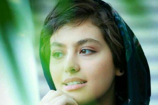 عکس های ریحانه پارسا در خارج از کشور