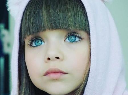 عکس پروفایل دخترونه چشم آبی