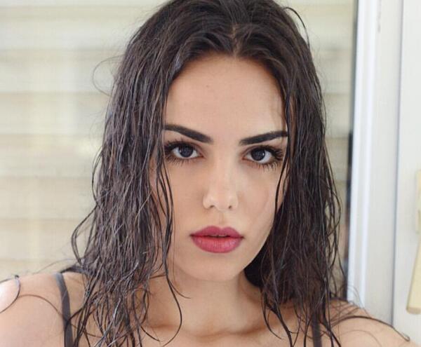 عکس های اوزگه کایا