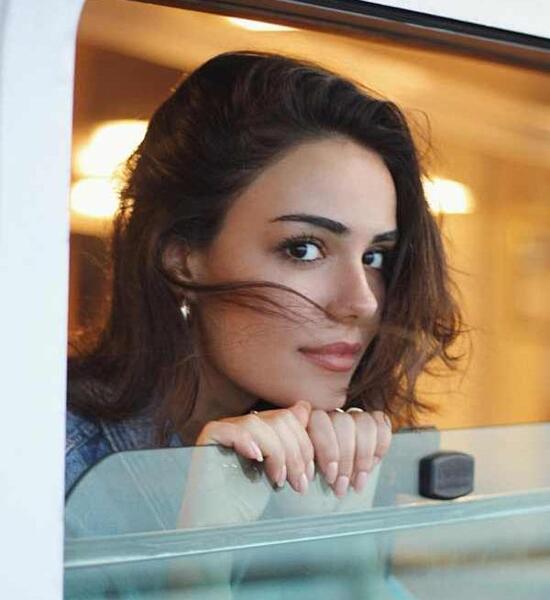 عکس های اوزگه کایا