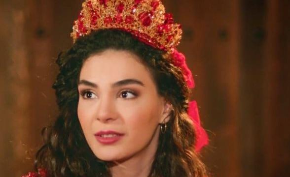 عکس آبرو شاهین