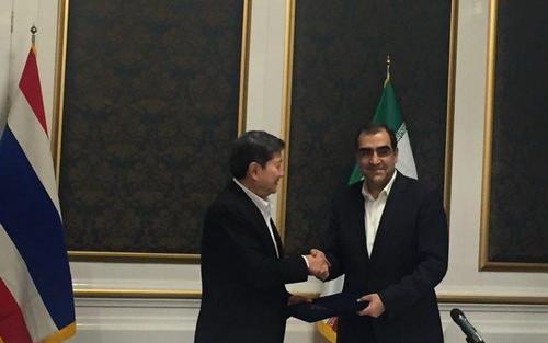 عکس وزیر بهداشت تایلندی