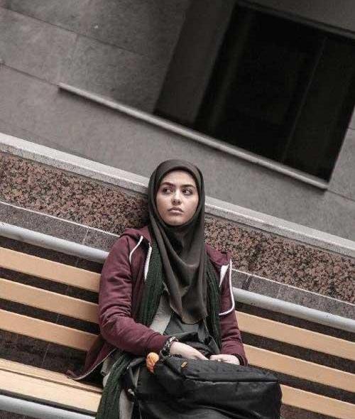 عکس نوشته های لیلا در سریال پدر