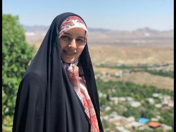 عکس فرشته ایزدی
