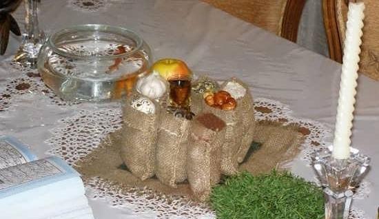 عکس ایده سفره هفت سین با گونی