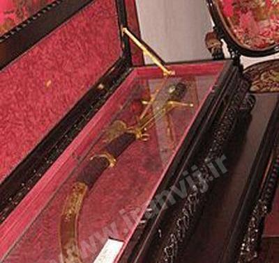 عکس شمشیر ذوالفقار در موزه لوور پاریس