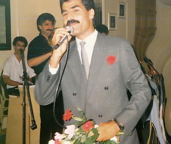 عکس امید خواننده در جنگ