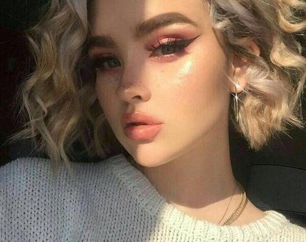 عکس دخترانه خارجی اسپرت