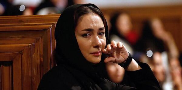عکس هانیه توسلی با گربه اش