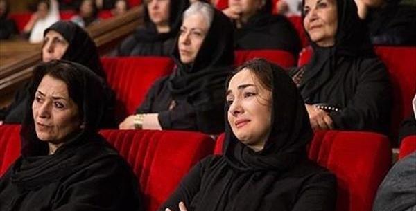 عکس هانیه توسلی با گربه اش