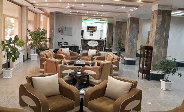 عکس تارا ایتان