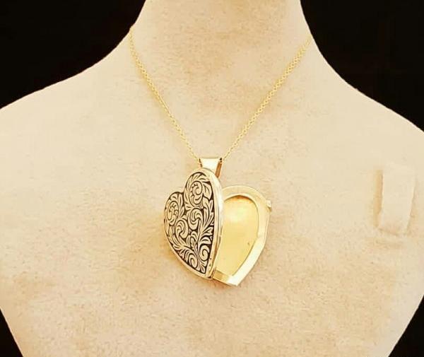 عکس آویز طلا