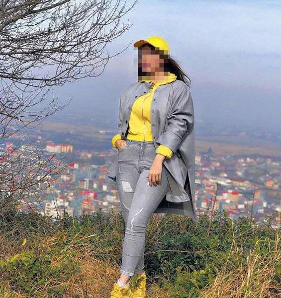 عکس مدل مانتو طوسی زرد