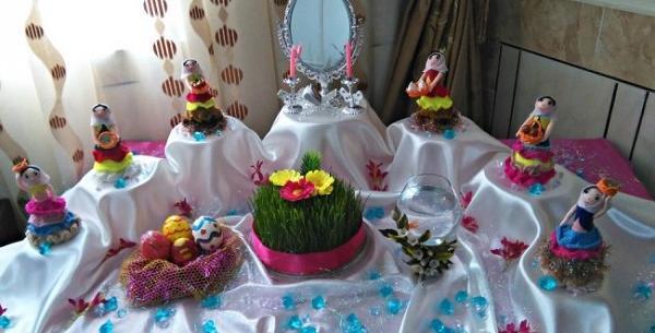 عکس از سفره ی هفت سین ساده