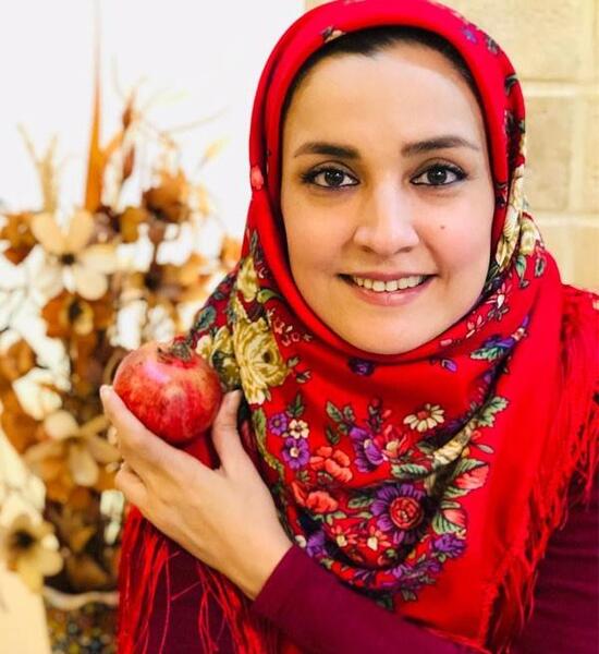عکس خاله نرگس رنگین کمان