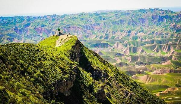 عکس زیارتگاه خالد نبی