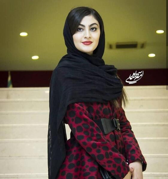 عکس دوست پسر مریم مومن