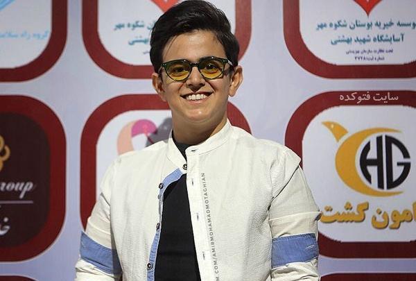 عکس امیر محمد متقیان با همسرش