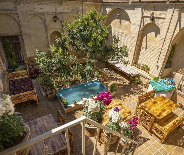 عکس آق دایی
