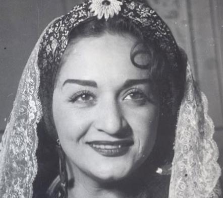 عکس شکوفه ریاحی