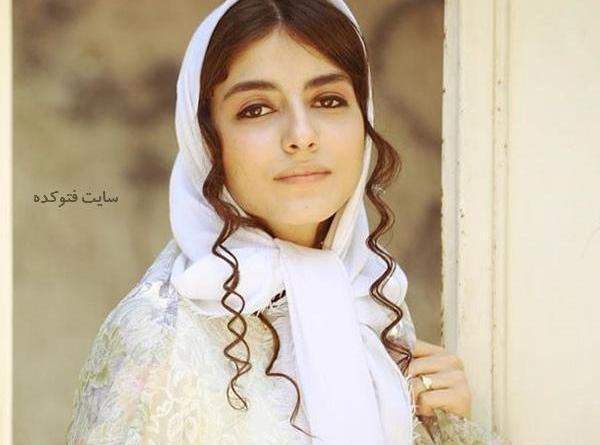 عکس تینا در سریال اقازاده
