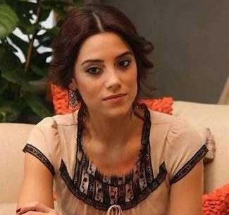 عکس های آیسان در ایزل