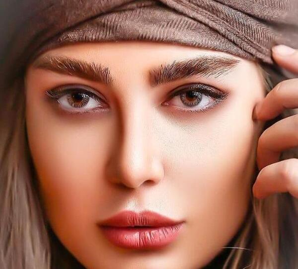 عکس تارا بدون آرایش