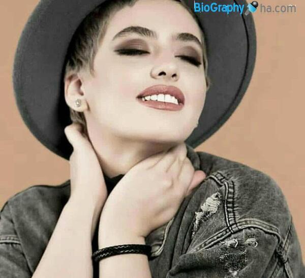 عکس ریحانه رجبی
