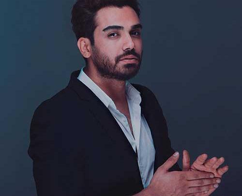 عکس سینا درخشنده در دورهمی